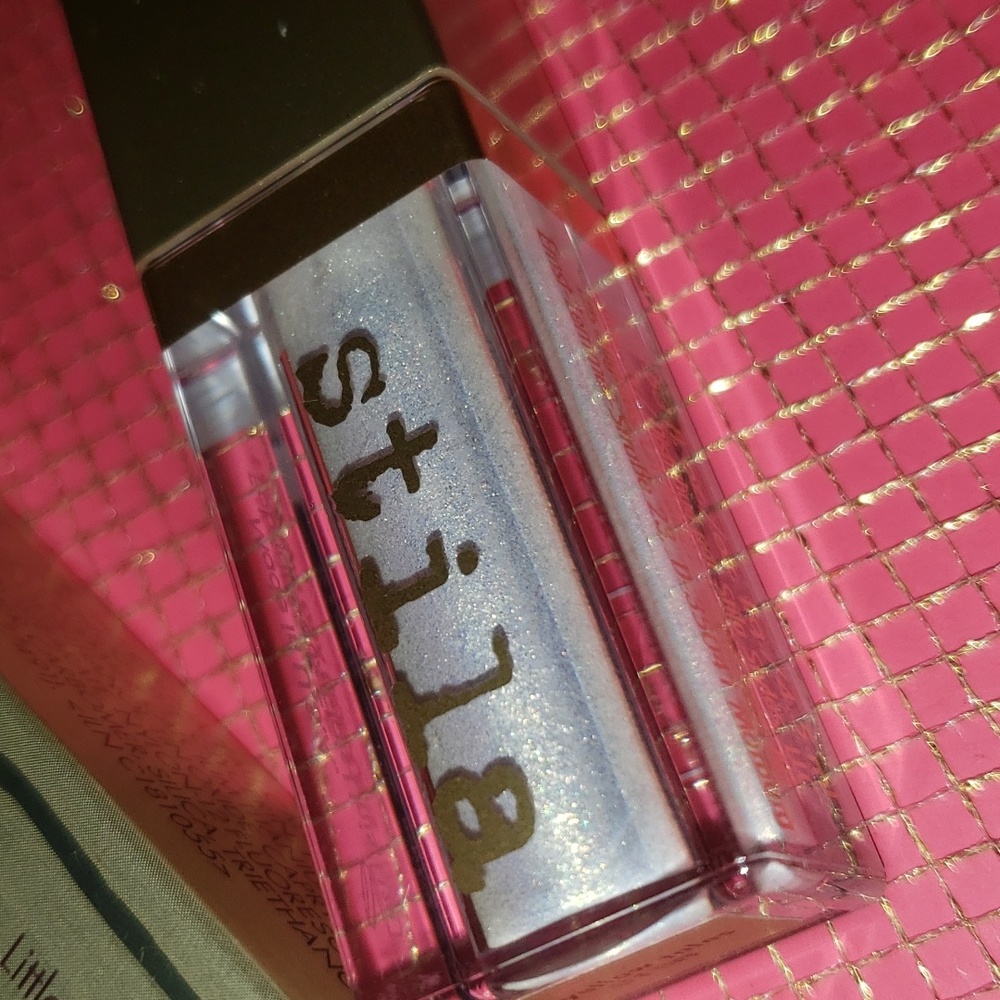 🌟HP🌟❇️🧚‍♀️YELLOW TALES Stila DISCONTINUED Little White Lies Eyeshadow NWT
